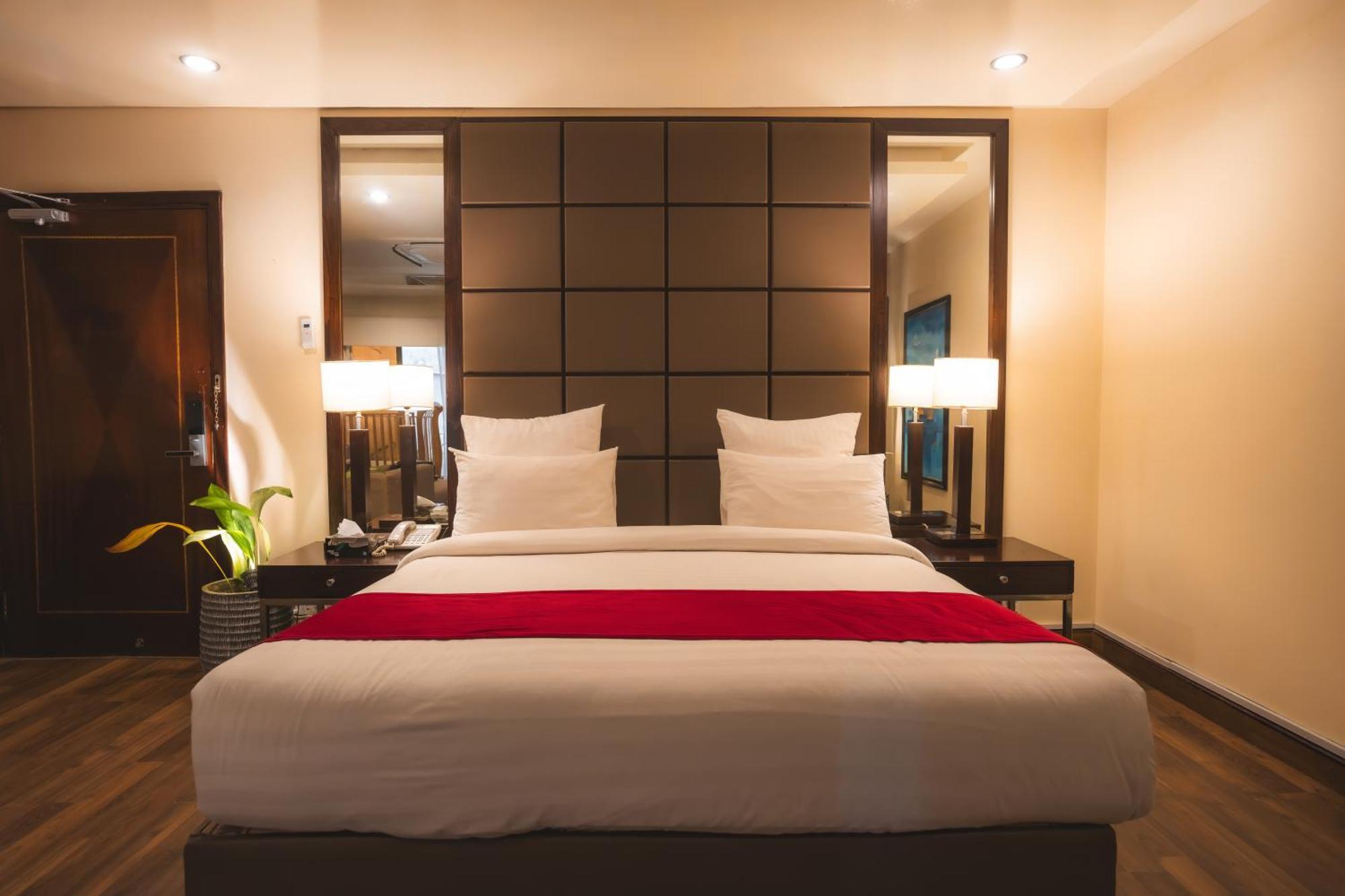 Rockville House Managed & Operated By Serai Boutique Hotels And Resorts อิสลามาบัด ภายนอก รูปภาพ