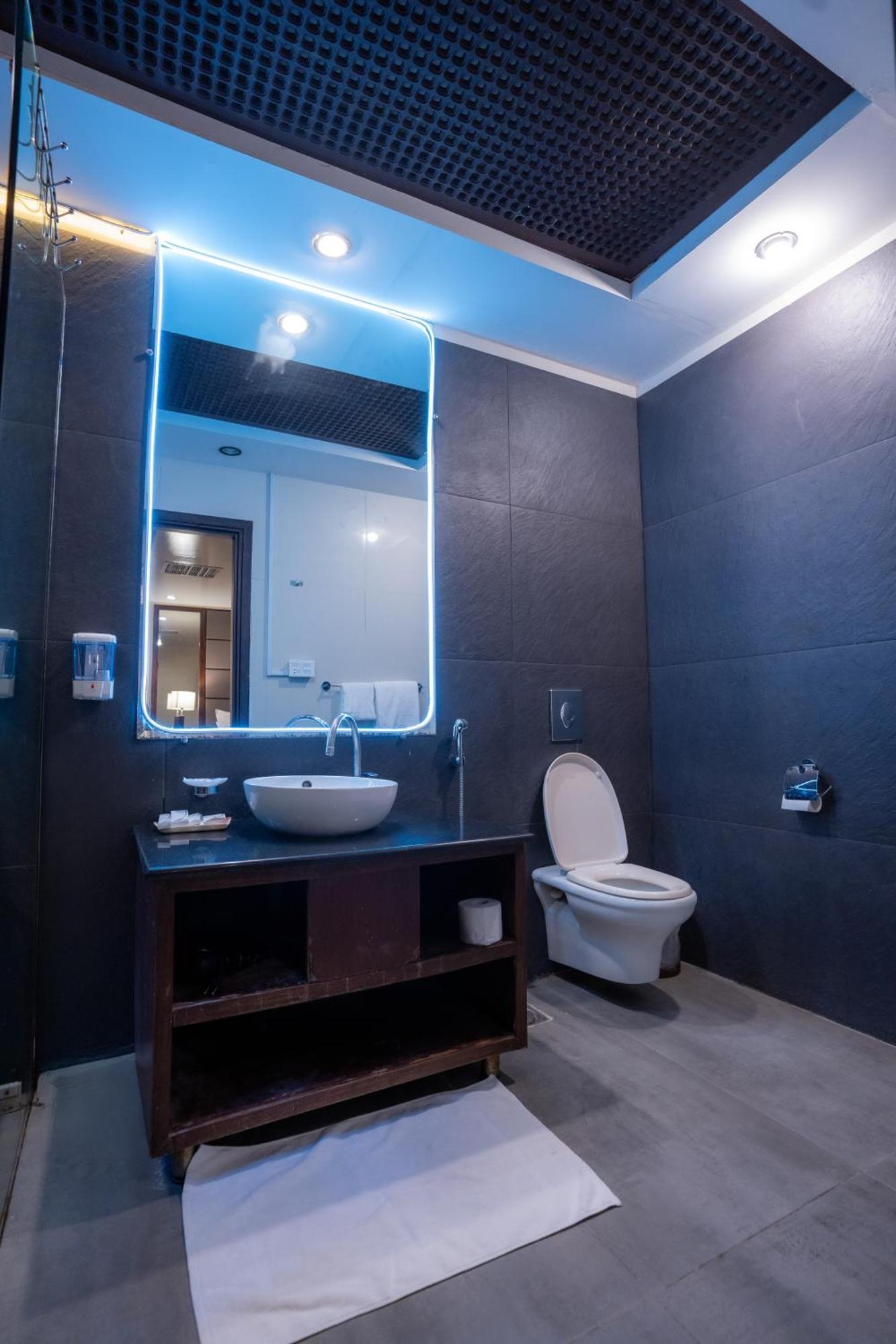Rockville House Managed & Operated By Serai Boutique Hotels And Resorts อิสลามาบัด ภายนอก รูปภาพ