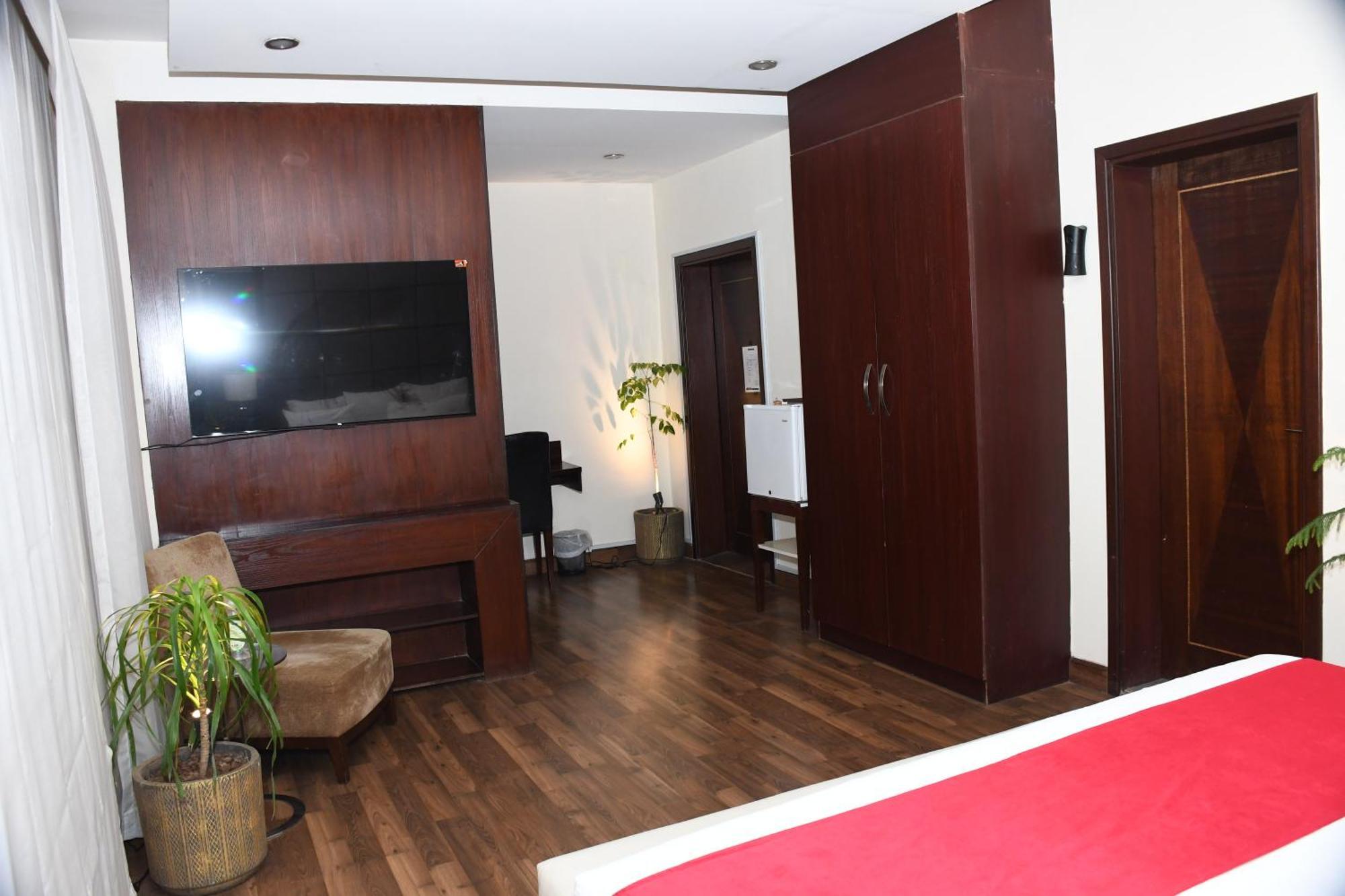 Rockville House Managed & Operated By Serai Boutique Hotels And Resorts อิสลามาบัด ภายนอก รูปภาพ