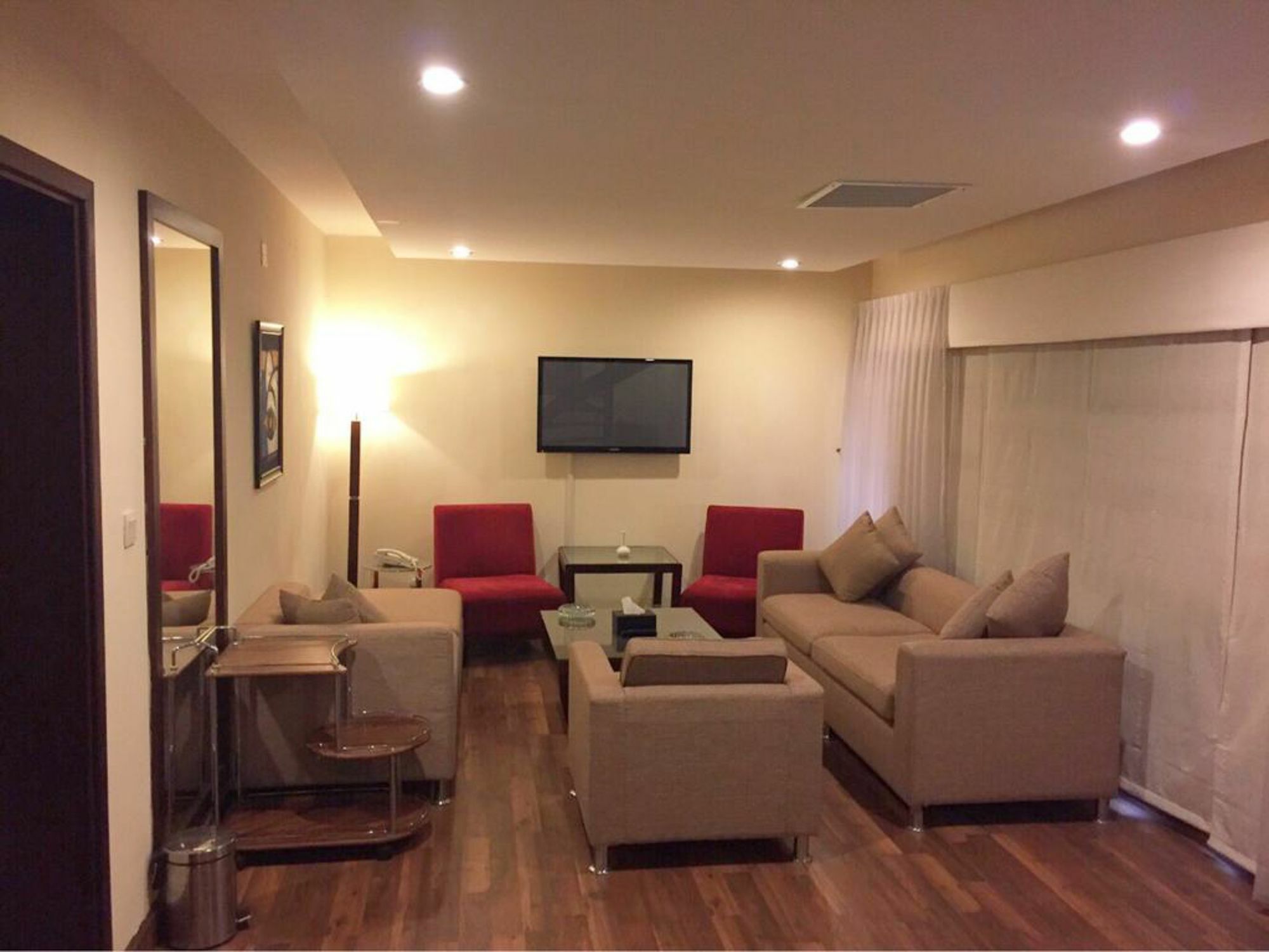Rockville House Managed & Operated By Serai Boutique Hotels And Resorts อิสลามาบัด ภายนอก รูปภาพ