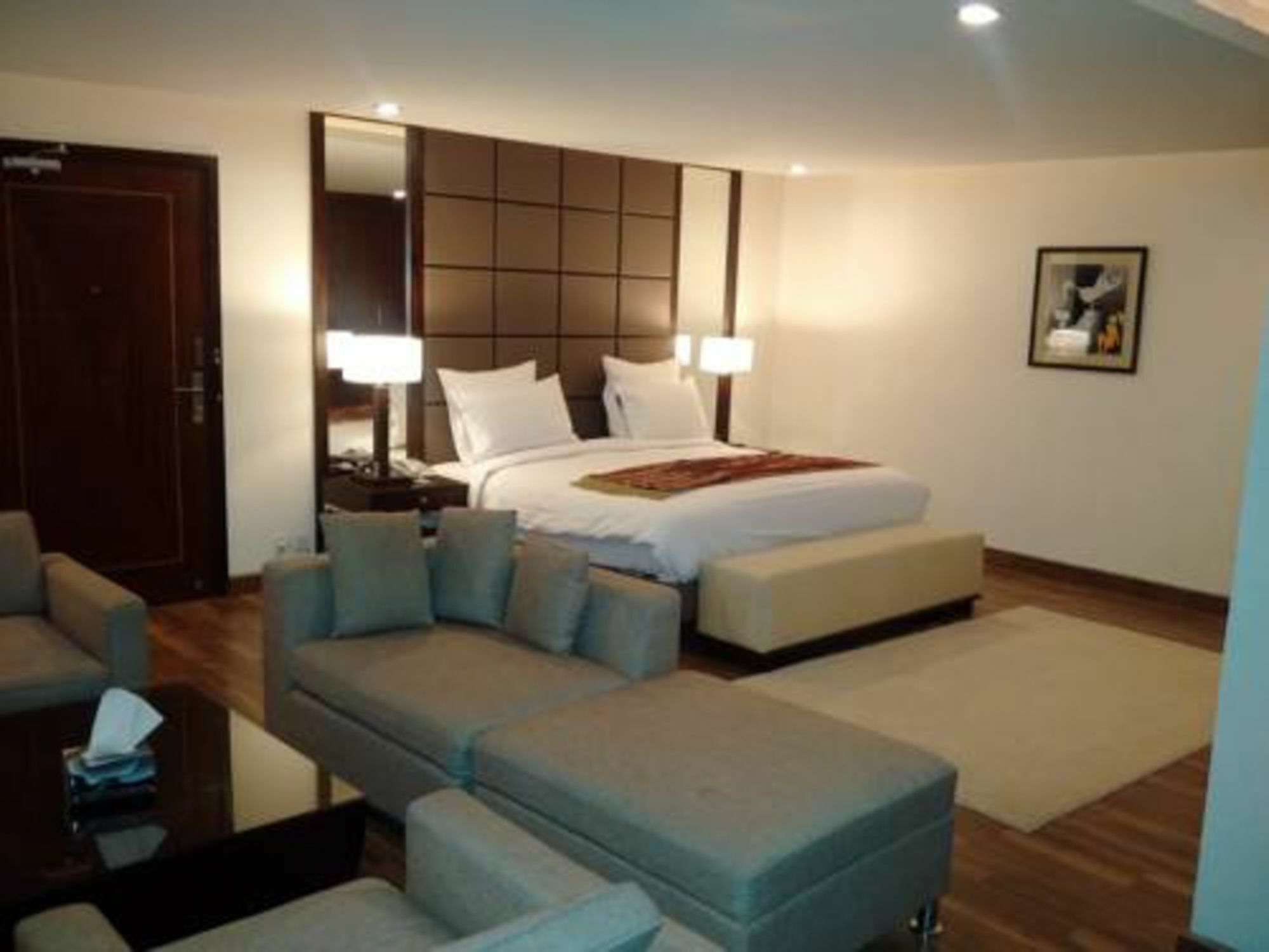 Rockville House Managed & Operated By Serai Boutique Hotels And Resorts อิสลามาบัด ภายนอก รูปภาพ