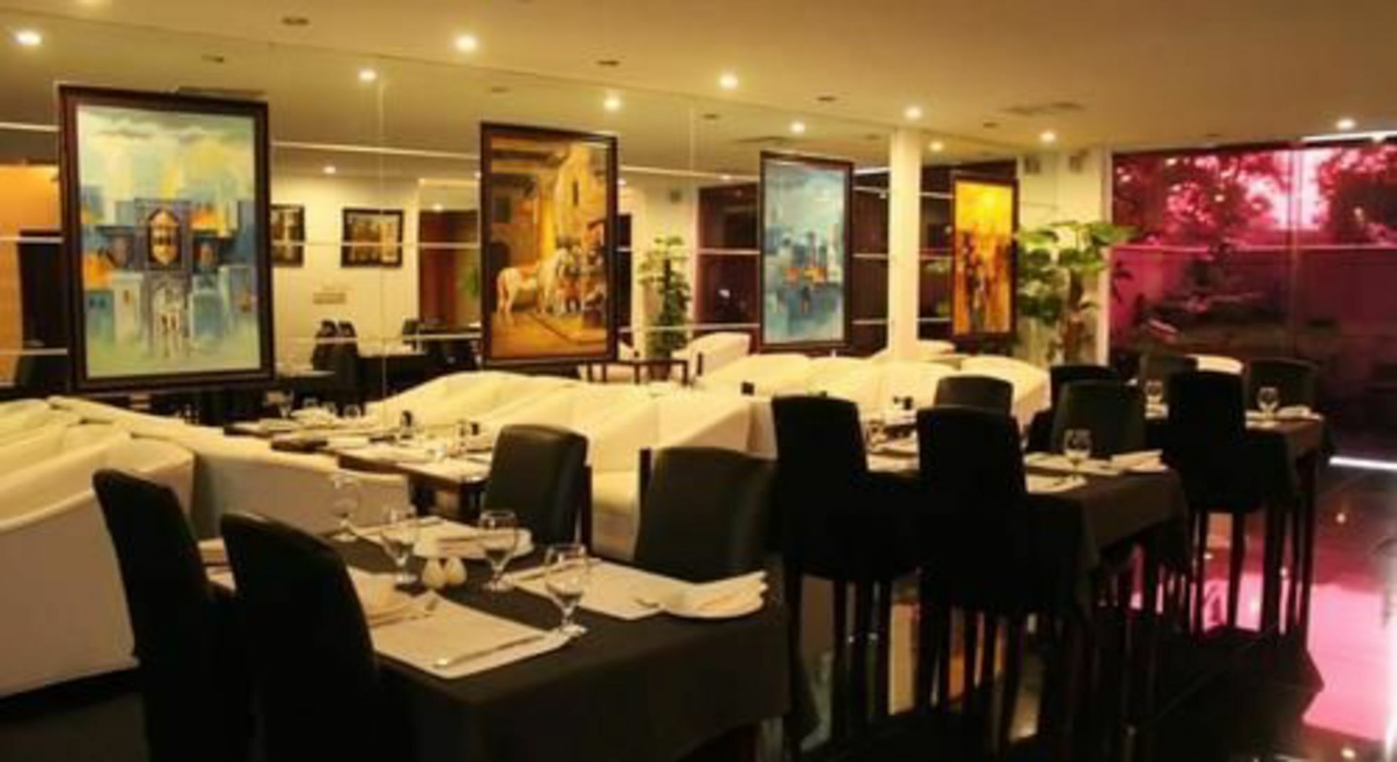 Rockville House Managed & Operated By Serai Boutique Hotels And Resorts อิสลามาบัด ภายนอก รูปภาพ