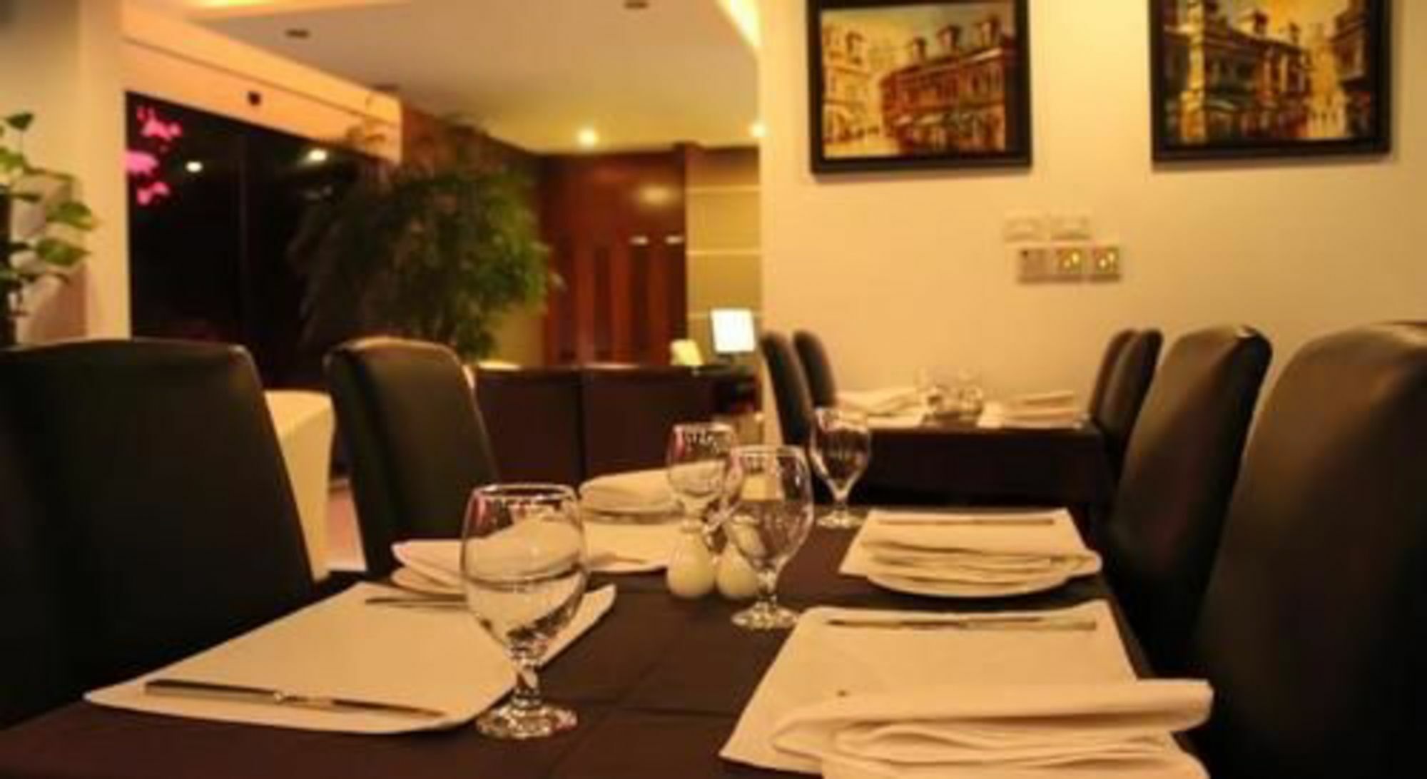Rockville House Managed & Operated By Serai Boutique Hotels And Resorts อิสลามาบัด ภายนอก รูปภาพ